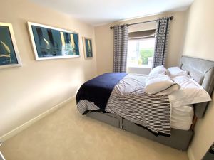 Photo 11- click for photo gallery